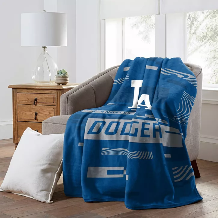 LOS ANGELES DODGERS DIGITIZE 60"X80" ROYAL PLUSH RASCHEL BLANKET