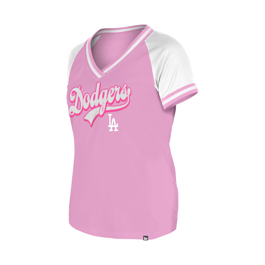 LOS ANGELES DODGERS WOMEN'S GLITTER SCRIPT RAGLAN V-NECK T-SHIRT - PINK