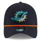 MIAMI DOLPHINS 2025 NFL RIVALRY SIDELINE COLLECTION 39THIRTY FLEX FIT HAT - PITCH BLUE