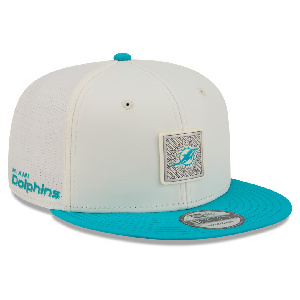 MIAMI DOLPHINS 2026 NFL TRAINING CAMP 9FIFTY SNAPBACK HAT - CHROME WHITE/AQUA