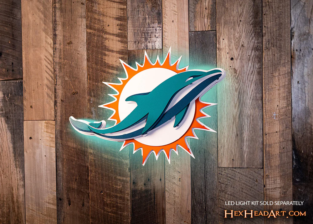 MIAMI DOLPHINS 3D VINTAGE METAL WALL ART - 28" X 21"
