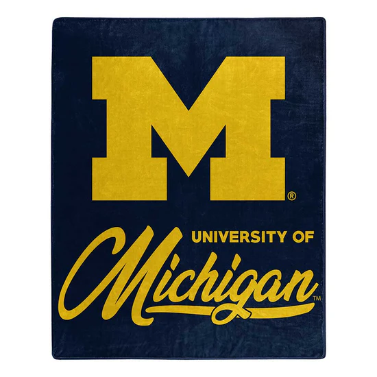 MICHIGAN WOLVERINES SIGNATURE 50"X60" RASCHEL THROW BLANKET