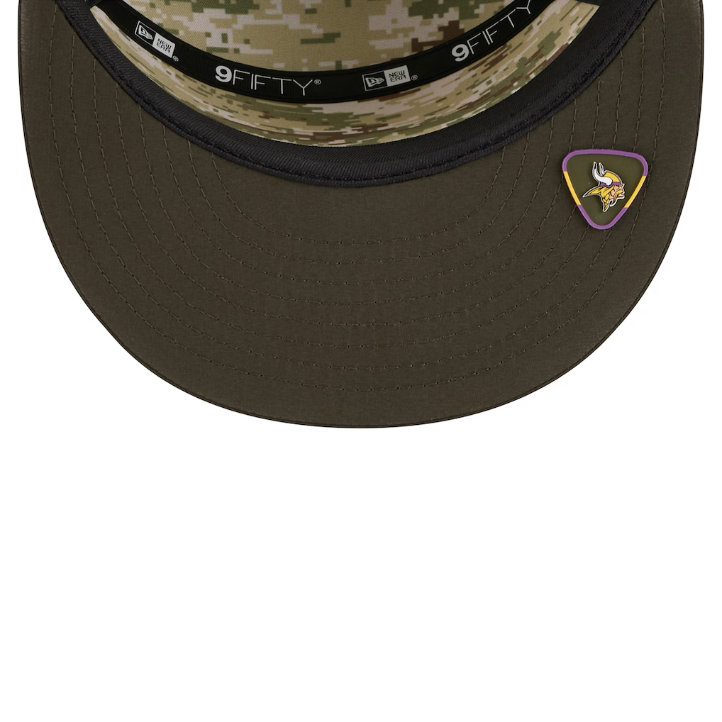 MINNESOTA VIKINGS 2025 NFL SALUTE TO SERVICE SPLIT PANEL 9FIFTY SNAPBACK HAT - DARK GREEN
