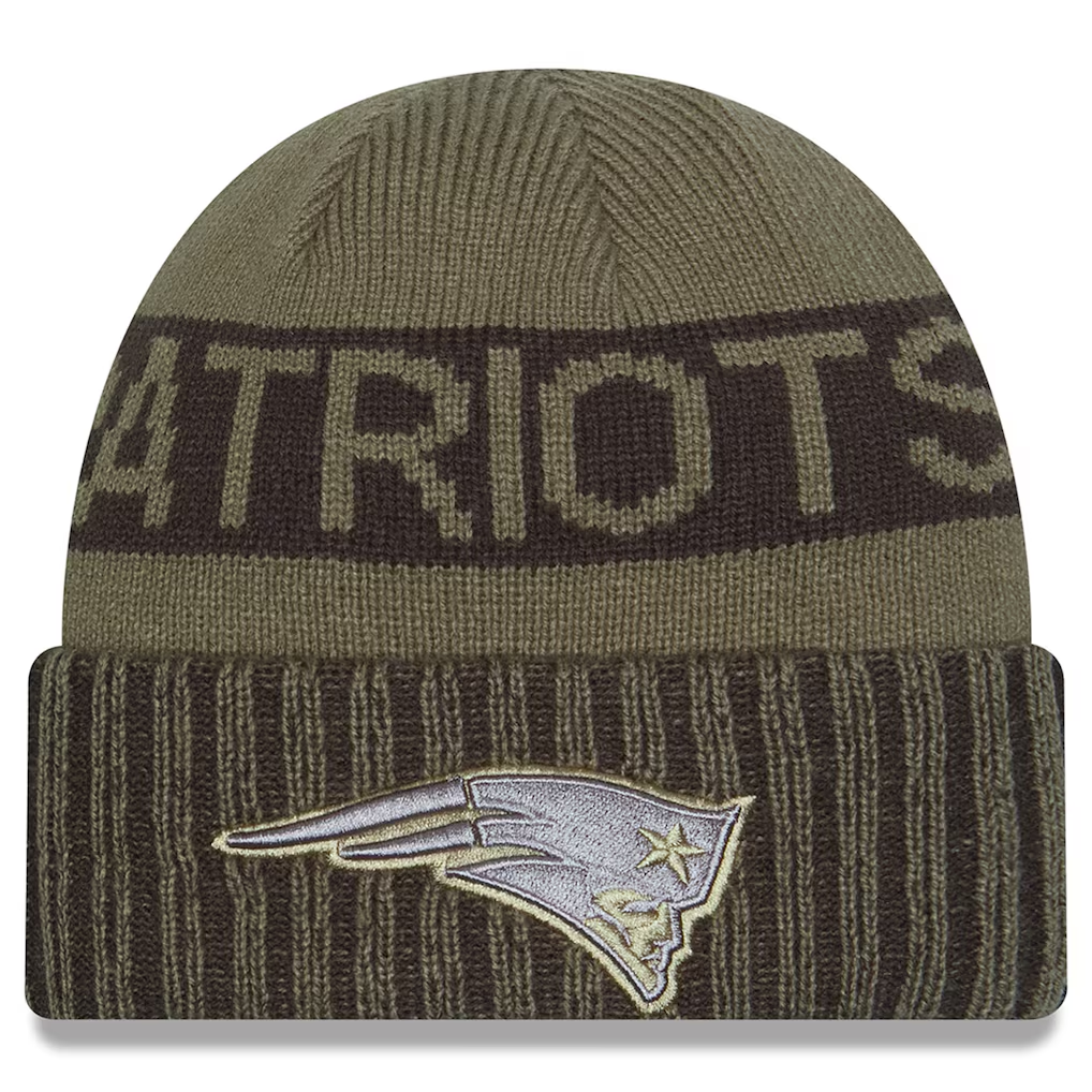 NEW ENGLAND PATRIOTS 2025 NFL SALUTE TO SERVICE CUFFED KNIT BEANIE - DARK GREEN