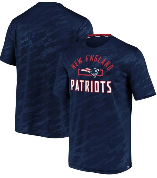 NEW ENGLAND PATRIOTS MEN'S TEAM STEALTH ARCH TEE