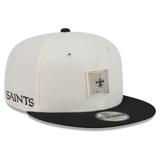 NEW ORLEANS SAINTS 2026 NFL TRAINING CAMP 9FIFTY SNAPBACK HAT - CHROME WHITE/BLACK