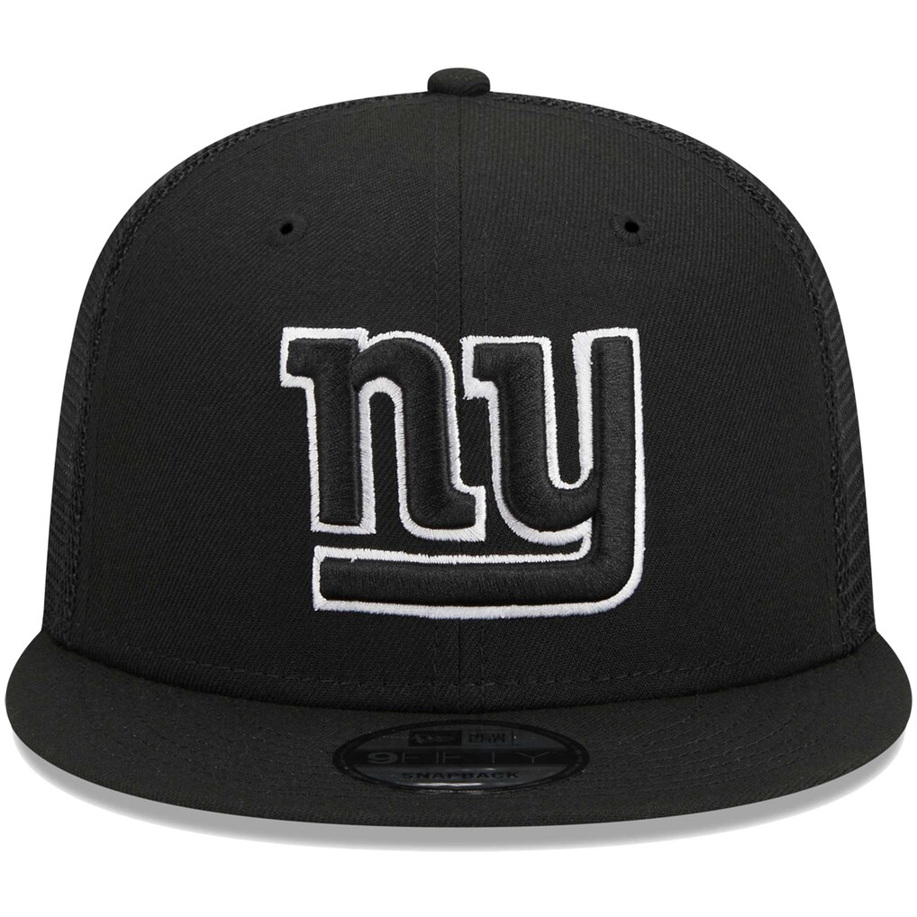 NEW YORK GIANTS EVERGREEN TRUCKER 9FIFTY SNAPBACK HAT - BLACK/WHITE