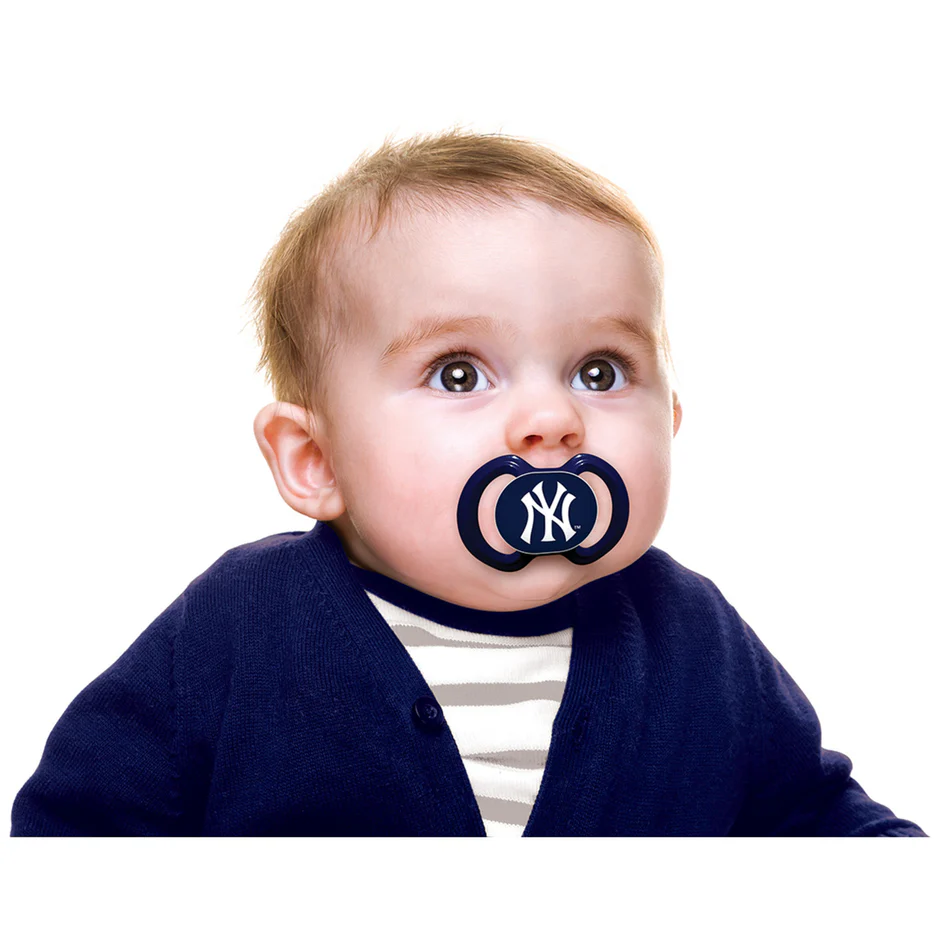 NEW YORK YANKEES 2-PACK PACIFIERS