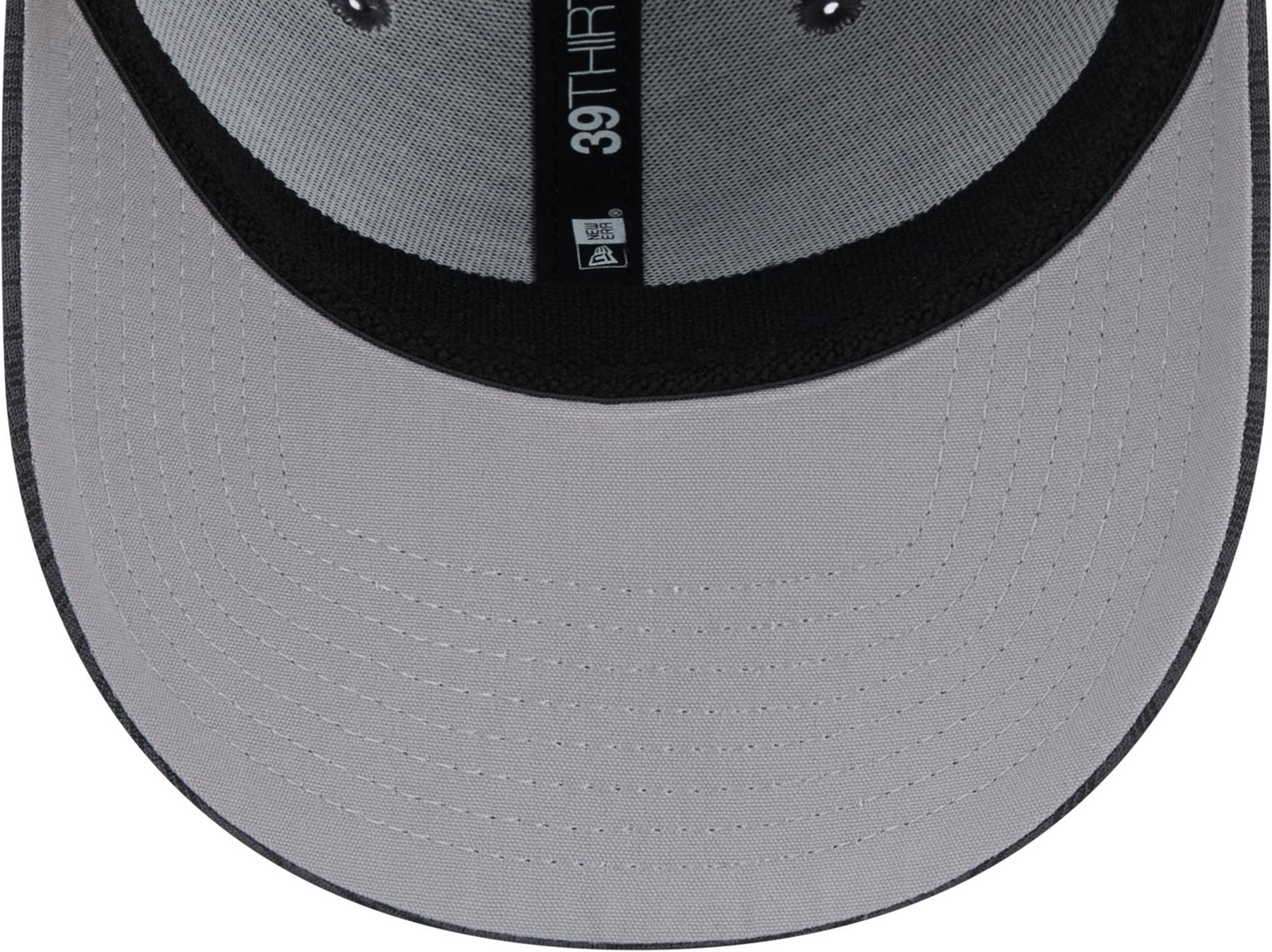 NEW YORK YANKEES 2024 CLUBHOUSE 39THIRTY FLEX FIT HAT - GRAY