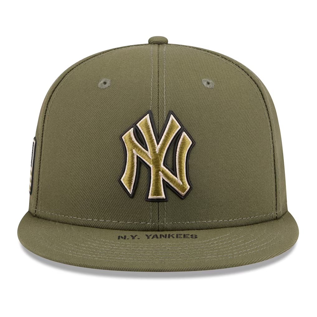 NEW YORK YANKEES 2026 MLB ARMED FORCES 9FIFTY SNAPBACK HAT - OLIVE