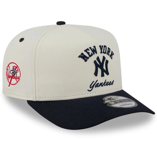 NEW YORK YANKEES ARCHED 9FIFTY A-FRAME SNAPBACK HAT - CHROME WHITE/NAVY