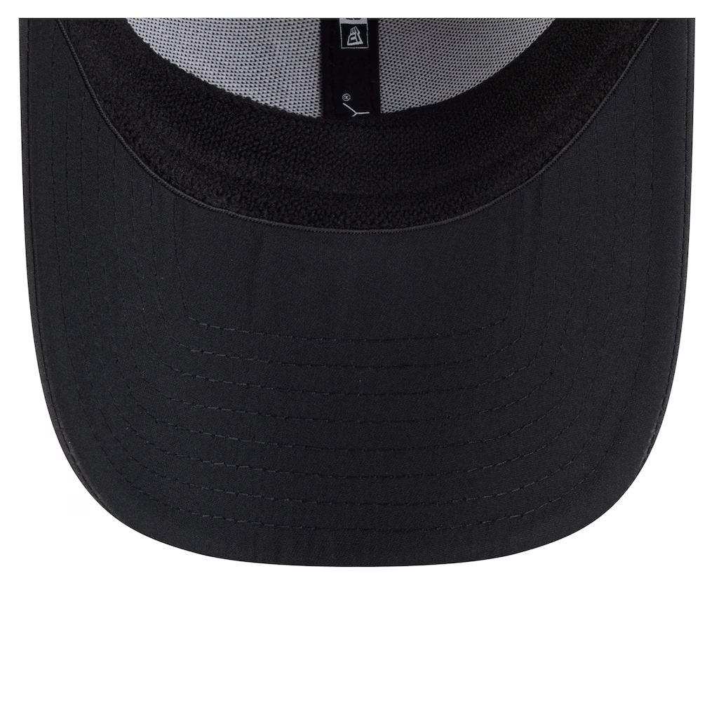 NEW YORK YANKEES BLACK NIGHT 39THIRTY FLEX FIT HAT - BLACK
