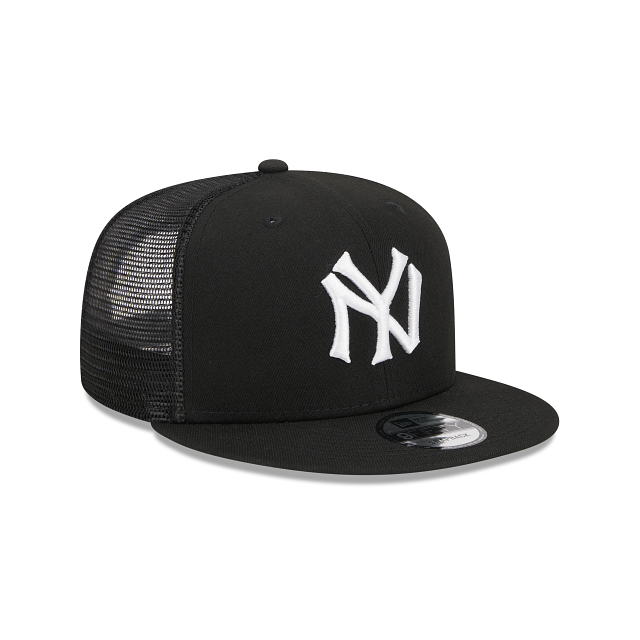 NEW YORK YANKEES COOP EVERGREEN 9FIFTY SNAPBACK HAT -BLACK/WHITE