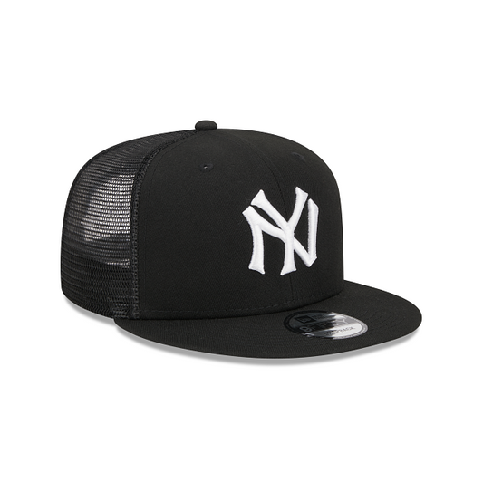 GORRA NEW YORK YANKEES COOP EVERGREEN 9FIFTY SNAPBACK -NEGRO/BLANCO