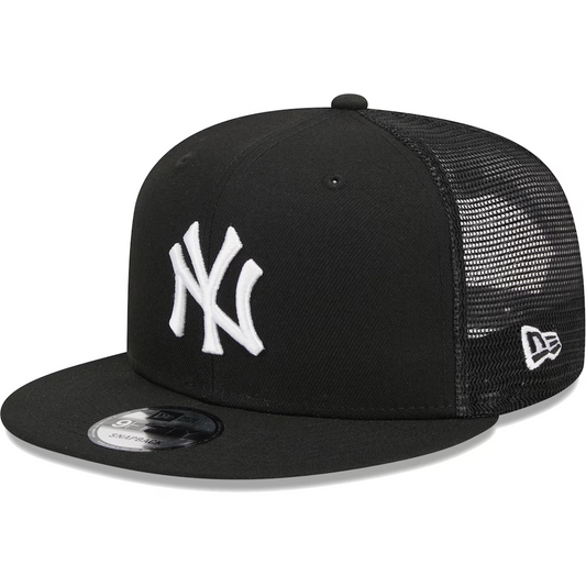 NEW YORK YANKEES EVERGREEN COOPERSTOWN TRUCKER 9FIFTY SNAPBACK HAT - BLACK/WHITE