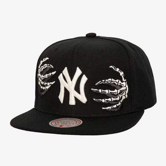 NEW YORK YANKEES MITCHELL & NESS JBONES SNAPBACK HAT