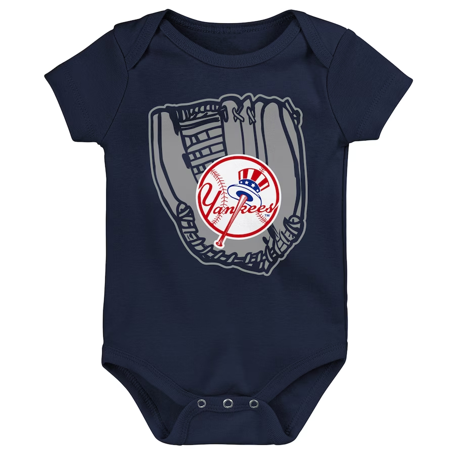 NEW YORK YANKEES NEWBORN MINOR LEAGUE PLAYER 3 PIECE ONESIE SET