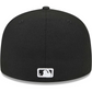 GORRA AJUSTADA 59FIFTY DE LA SERIE MUNDIAL 2000 CON PARCHE LATERAL DE LOS NEW YORK YANKEES - NEGRO/BLANCO