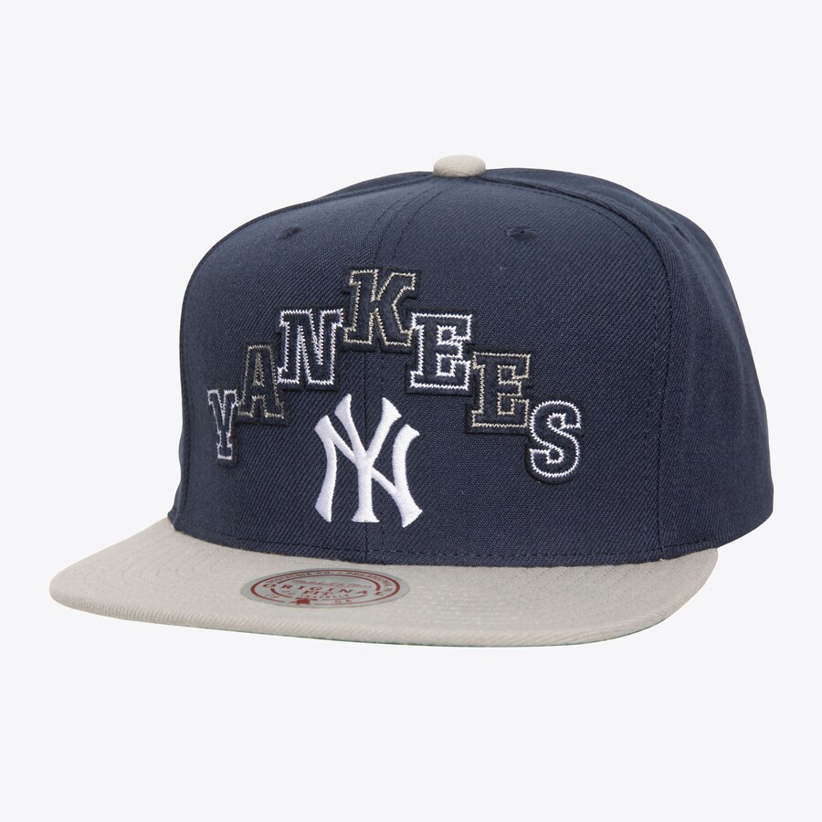 NEW YORK YANKEES UPRISE LOGO SNAPBACK HAT