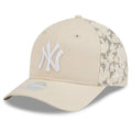 NEW YORK YANKEES WOMEN'S FLORAL MESH 9FORTY M-CROWN TRUCKER HAT - LIGHT CREAM