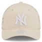 NEW YORK YANKEES WOMEN'S FLORAL MESH 9FORTY M-CROWN TRUCKER HAT - LIGHT CREAM