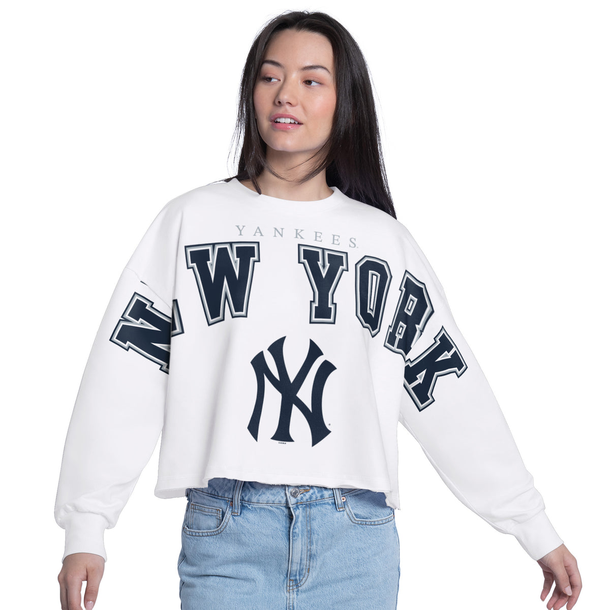 NEW YORK YANKEES WOMEN'S G-III 4HER BY CARL BANKS BLEACHERS SWEATSHIRT - WHITE