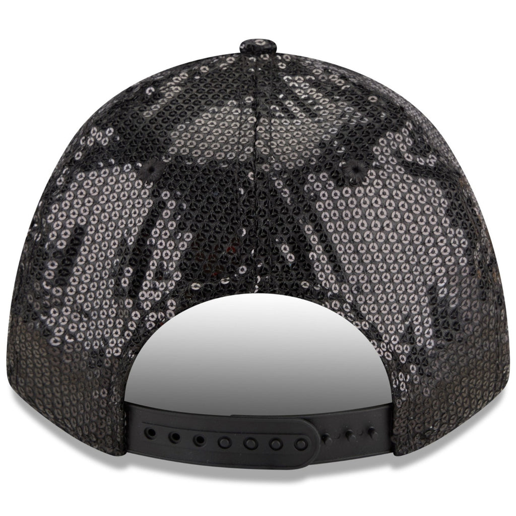 NEW YORK YANKEES WOMEN'S SEQUIN SCRIPT 9FORTY M-CROWN ADJUSTABLE HAT - BLACK