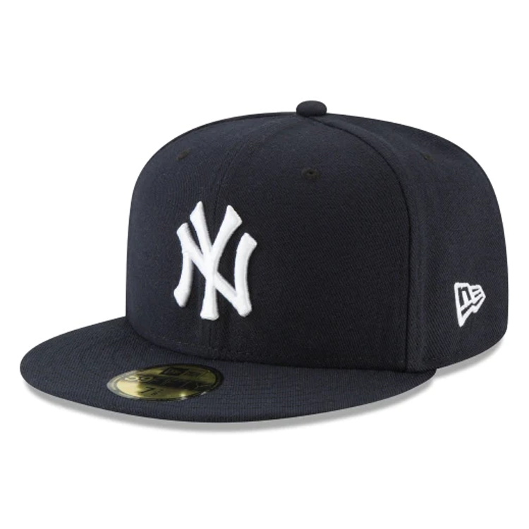 New York Yankees EVERGREEN White-Green Fitted Hat by New Era