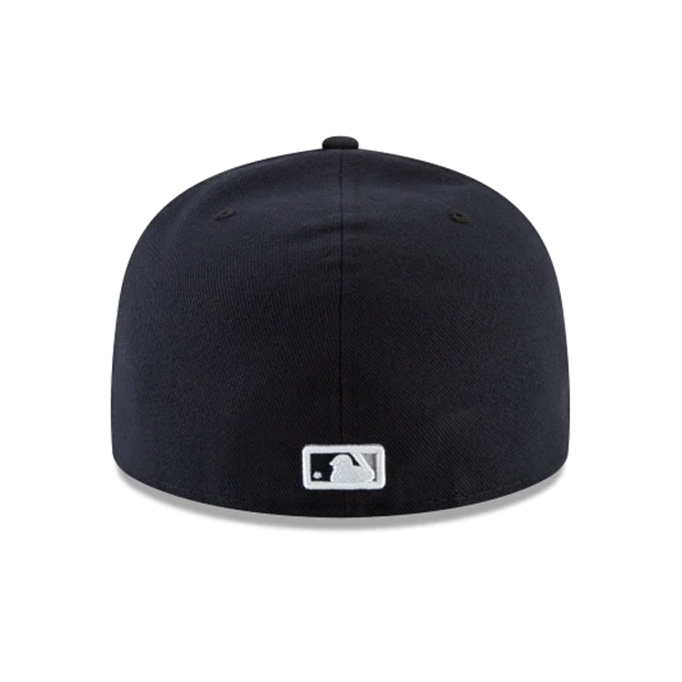 GORRA AJUSTADA EVERGREEN BASIC 59FIFTY PARA JÓVENES DE LOS NEW YORK YANKEES