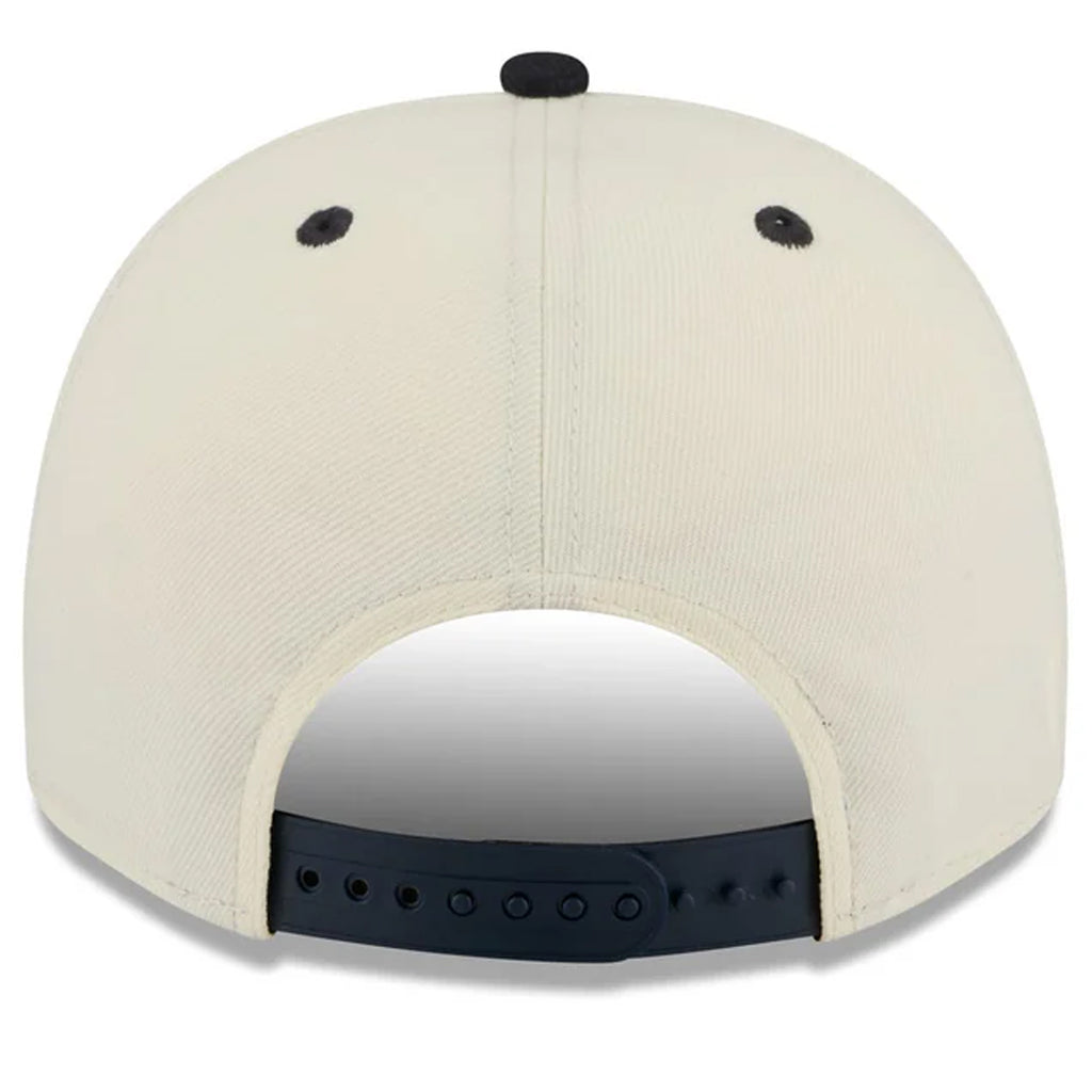 NORTE DAME FIGHTING IRISH MARCH MADNESS 9FIFTY A-FRAME SNAPBACK HAT - CHROME WHITE/NAVY