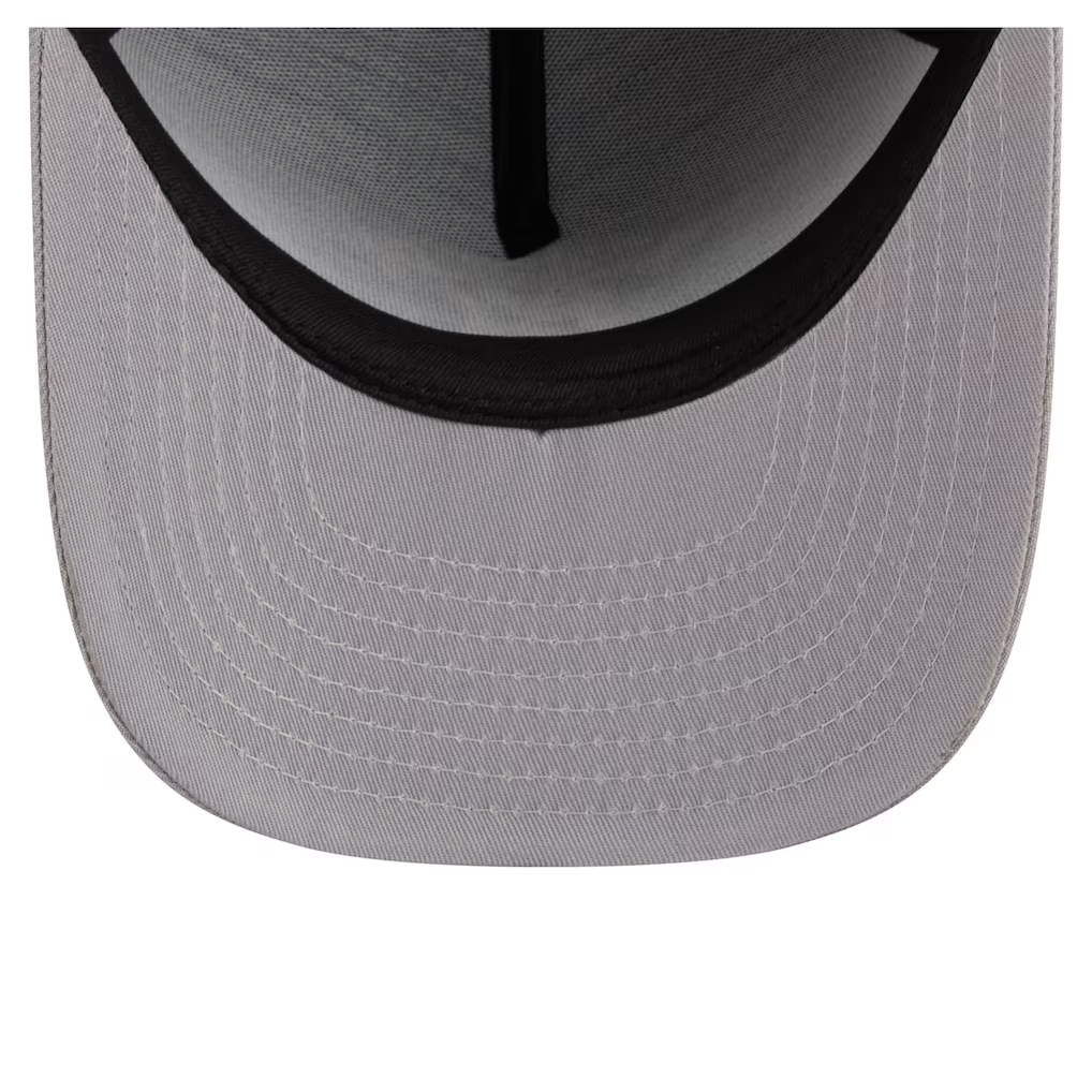 NOTRE DAME FIGHTING IRISH ARCHED 9FIFTY A-FRAME SNAPBACK HAT - CHROME WHITE/NAVY