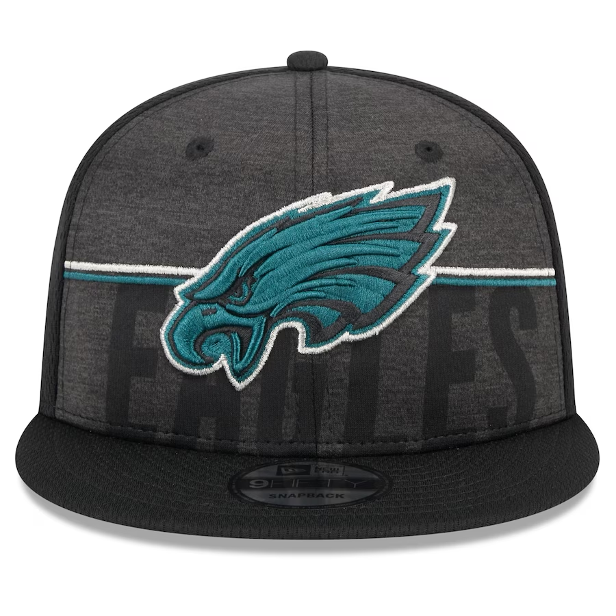 GORRA GORRA 9FIFTY CAMP DE ENTRENAMIENTO PHILADELPHIA EAGLES 2023 - NEGRO