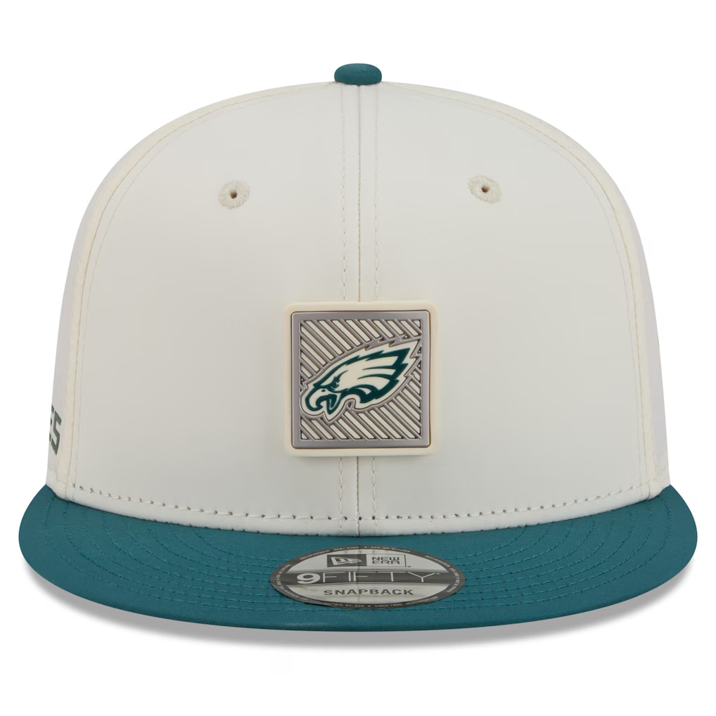 PHILADELPHIA EAGLES 2026 NFL TRAINING CAMP 9FIFTY SNAPBACK HAT - CHROME WHITE/GREEN