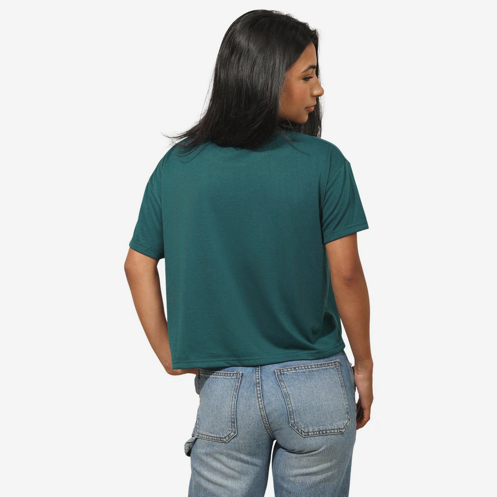 PHILADELPHIA EAGLES WOMEN'S FOCO RHINESTONE LOGO CROP TOP T-SHIRT - GREEN