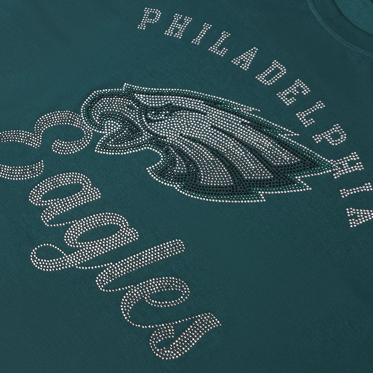 PHILADELPHIA EAGLES WOMEN'S FOCO RHINESTONE LOGO OVERSIZED T-SHIRT - GREEN
