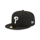 GORRA EQUIPADA 59FIFTY DE LA SERIE MUNDIAL 1980 CON PARCHE LATERAL DE LOS PHILLIES DE PHILADELPHIA - NEGRO/BLANCO