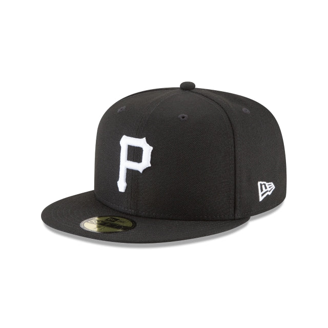 GORRA AJUSTADA 59FIFTY DEL JUEGO ALL-STAR DE 1959 CON PARCHE LATERAL DE LOS PIRATAS DE PITTSBURGH - NEGRO/BLANCO