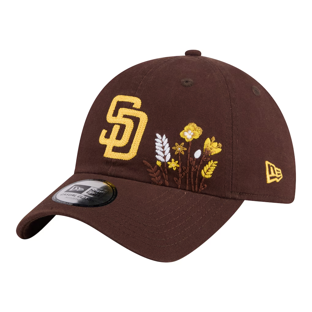 SAN DIEGO PADRES WOMEN'S NEW ERA WILDFLOWER CASUAL CLASSIC ADJUSTABLE HAT - BROWN