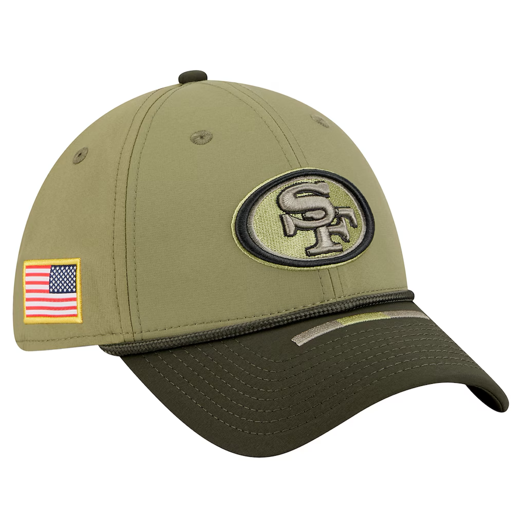SAN FRANCISCO 49ERS 2025 NFL SALUTE TO SERVICE 39THIRTY FLEX FIT HAT - GREEN