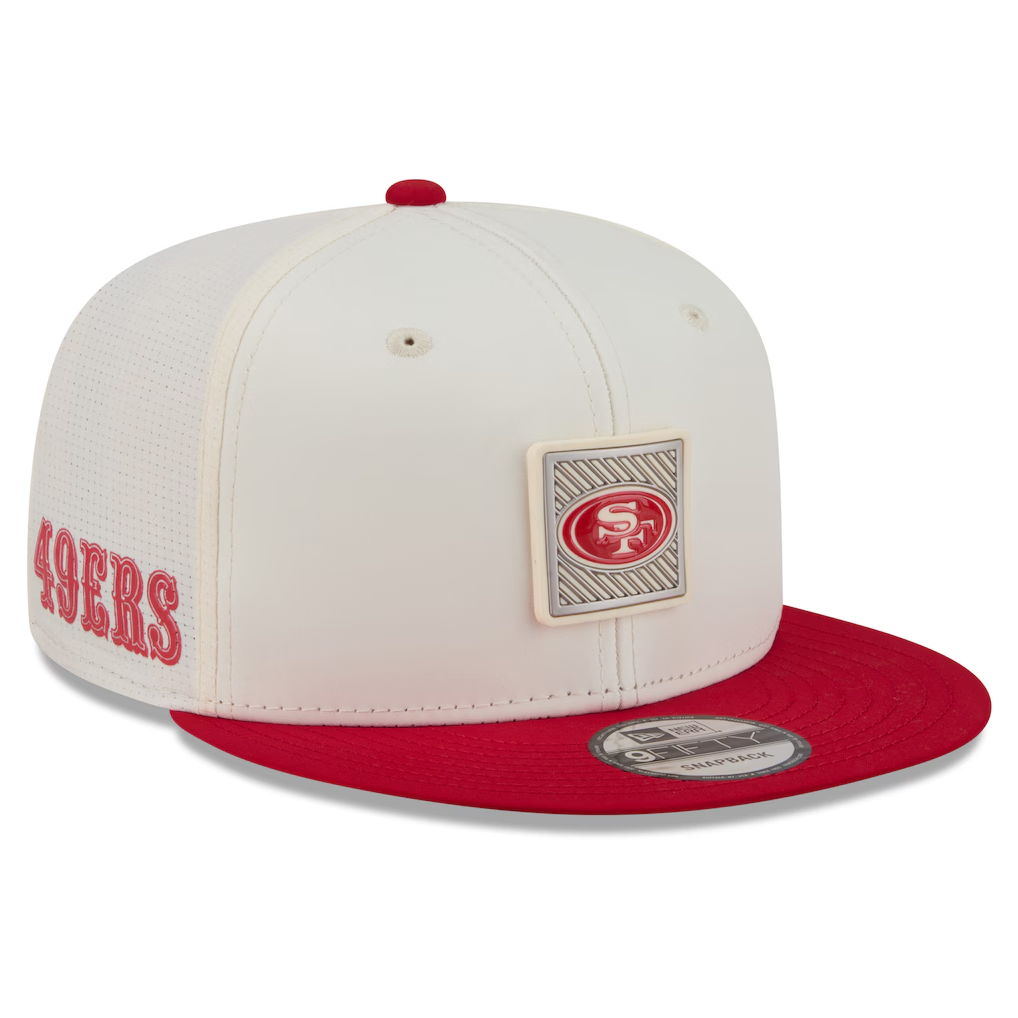 SAN FRANCISCO 49ERS 2026 NFL TRAINING CAMP 9FIFTY SNAPBACK HAT - CHROME WHITE/RED