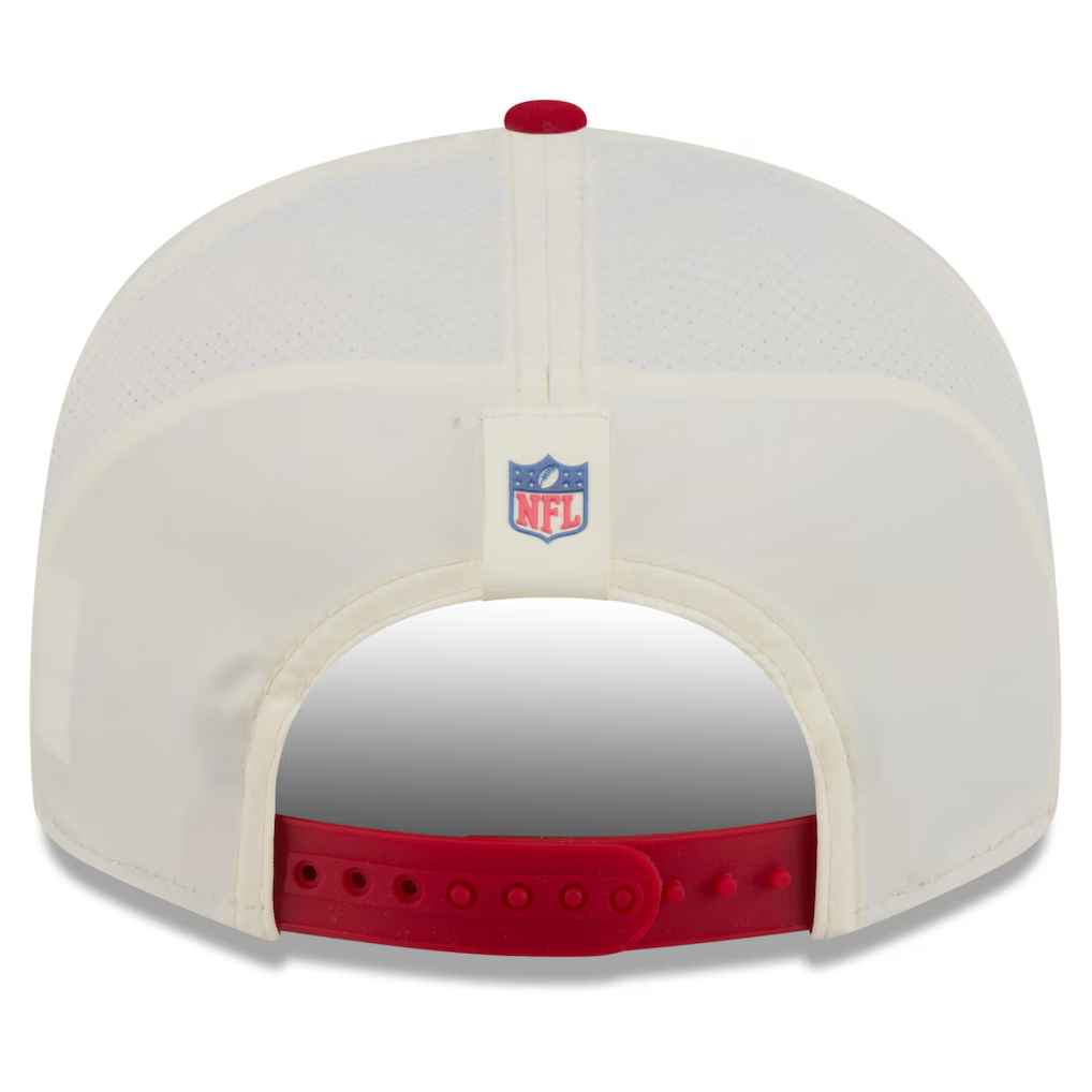 SAN FRANCISCO 49ERS 2026 NFL TRAINING CAMP 9FIFTY SNAPBACK HAT - CHROME WHITE/RED
