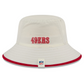 SAN FRANCISCO 49ERS 2026 NFL TRAINING CAMP BUCKET HAT - CHROME WHITE/RED