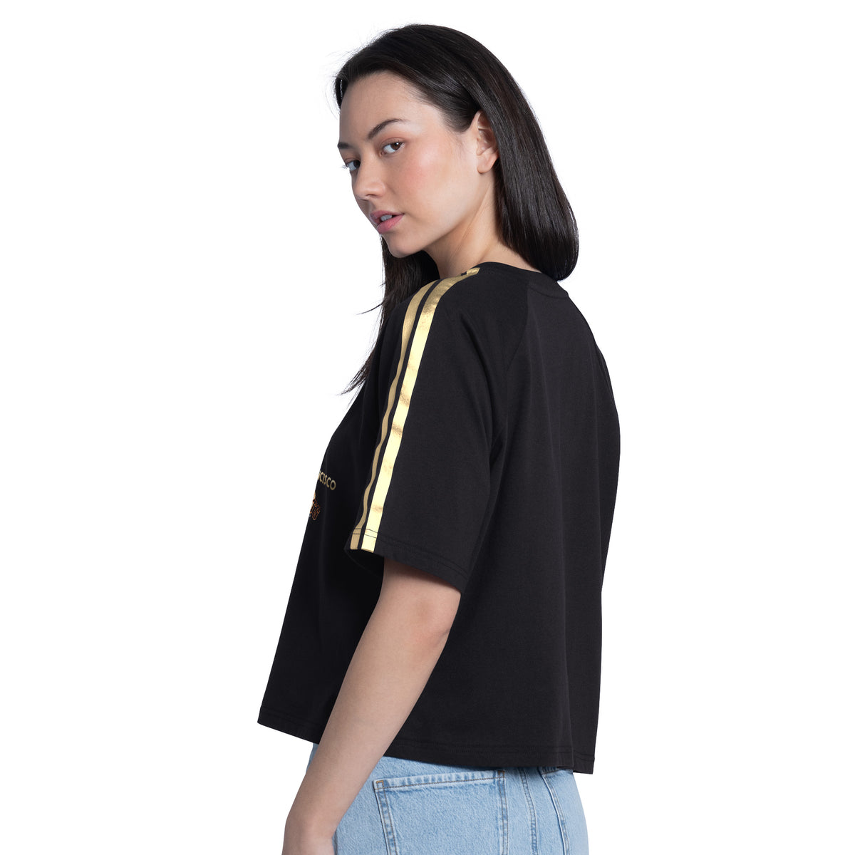 SAN FRANCISCO GIANTS WOMEN'S G-III 4HER BY CARL BANKS CLASSIC PLAY CROPPED T-SHIRT  - BLACK