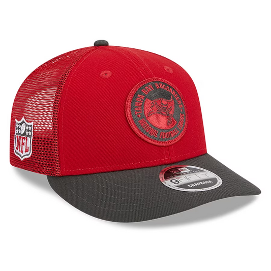 TAMPA BAY BUCCANEERS 2023 SIDELINE LOW PROFILE 9FIFTY SNAPBACK HAT