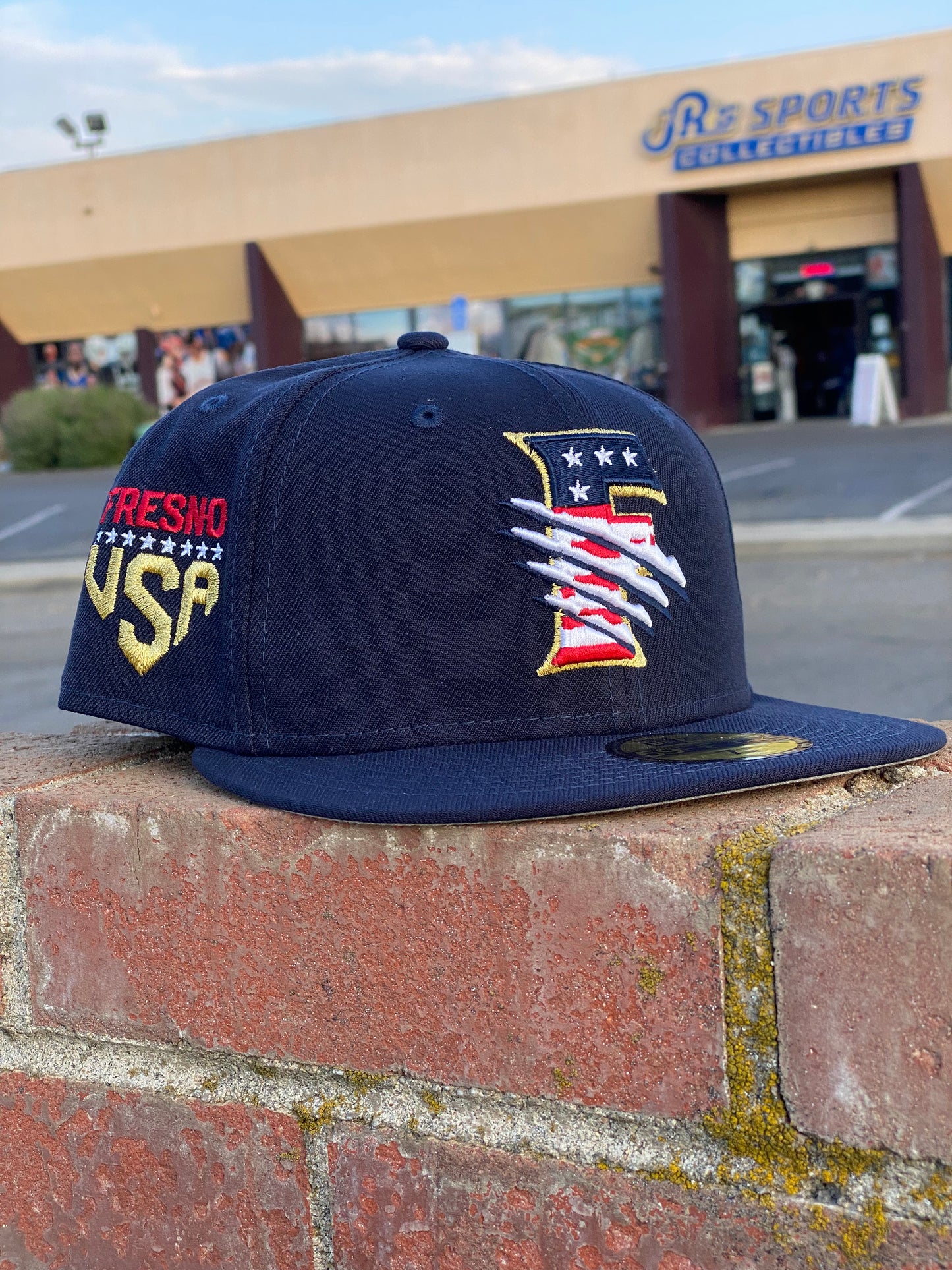 Fresno Grizzlies 2023 4th of July 59FIFTY Fitted Hat 23 / 7 5/8