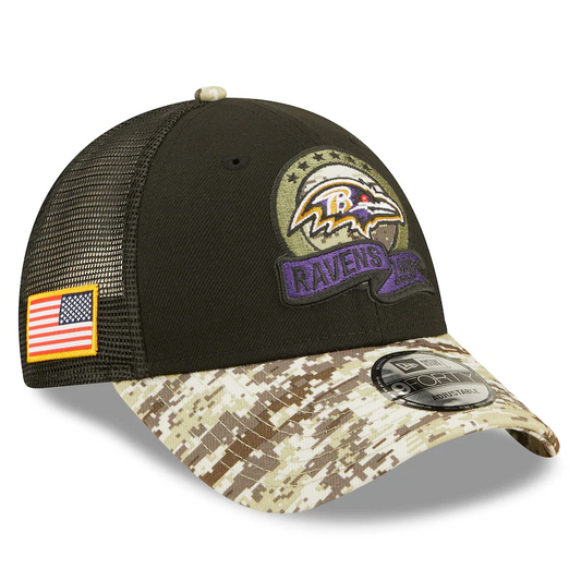 BALTIMORE RAVENS 2022 SALUTE TO SERVICE 9FORTY ADJUSTABLE TRUCKER HAT