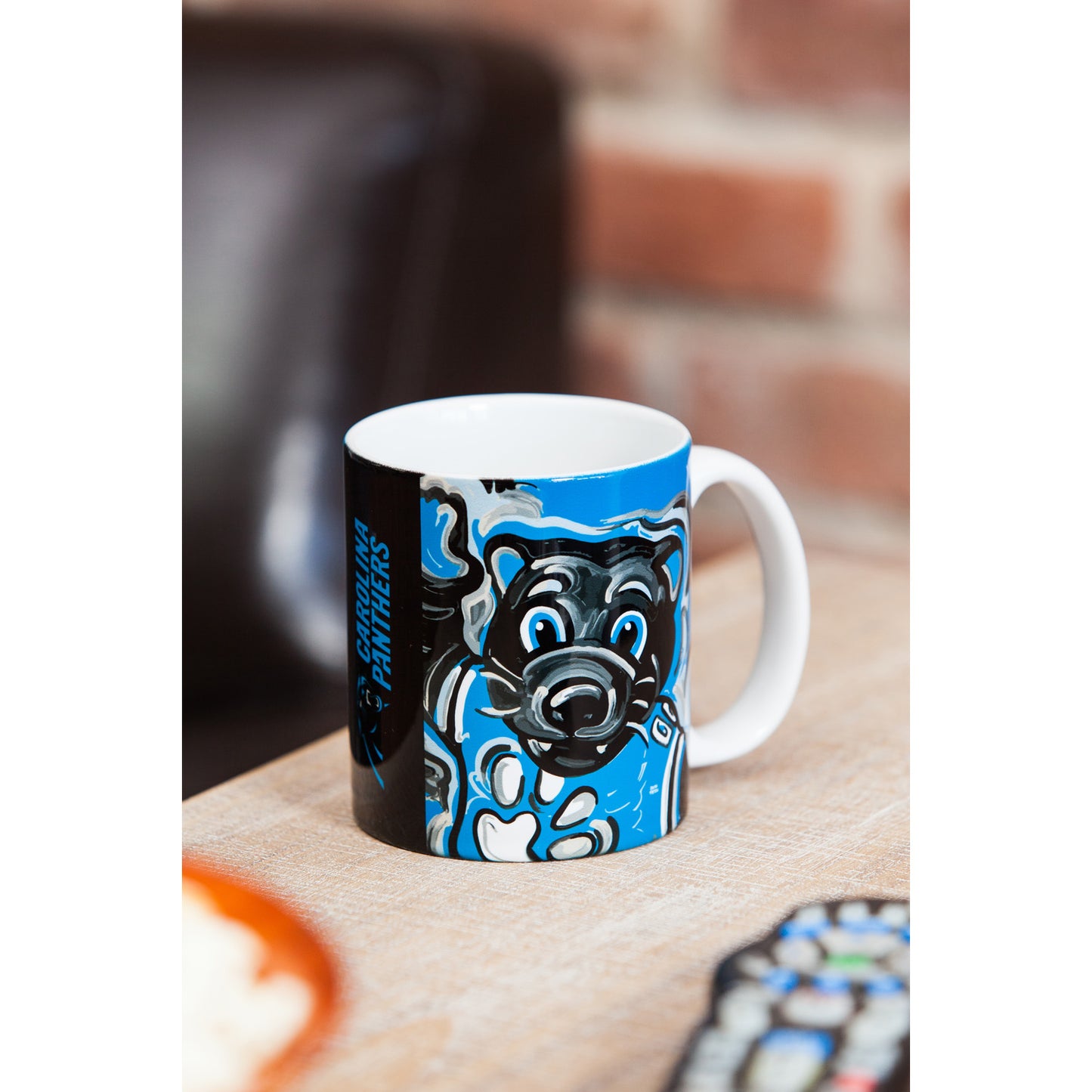 TAZA CON ESTAMPADO DE JUSTIN DE LAS PANTERAS DE CAROLINA