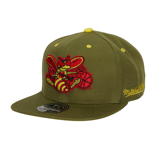 CHARLOTTE HORNETS HWC DUSTY OLIVE FITTED