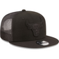 CHICAGO BULLS MEN'S CLASSIC TRUCKER 9FIFTY SNAPBACK-BLACK ON BLACK