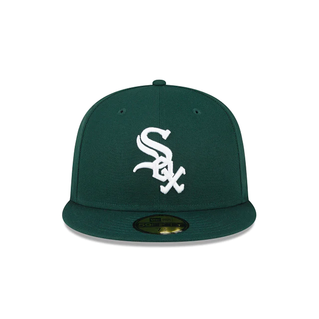 GORRA AJUSTADA 59FIFTY LOGO BÁSICO DE LOS CHICAGO WHITE SOX - VERDE OSCURO